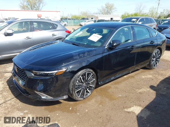 2023 Honda Accord Touring with VIN 1HGCY2F88PA040055, listed as a IAAI auction lot 42092946 with 32,930 mi miles and . Bid and sale history available at DreamBid. Image 2.