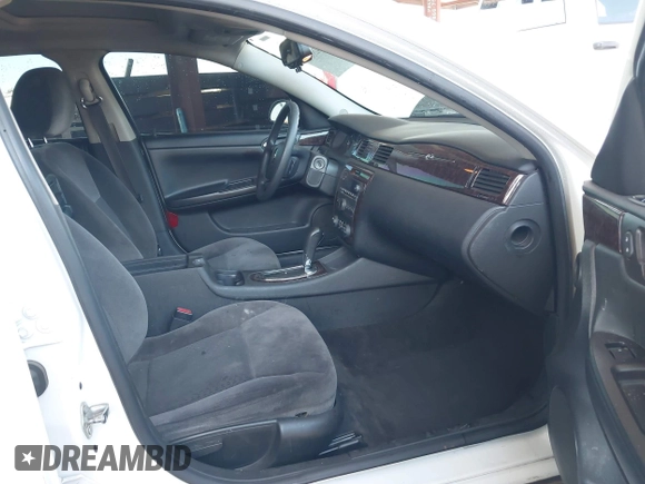 2015 Chevrolet Impala LT with VIN 2G1WB5E34F1163664, listed as a IAAI auction lot 42554594 with 190,850 mi miles and . Bid and sale history available at DreamBid. Image 5.