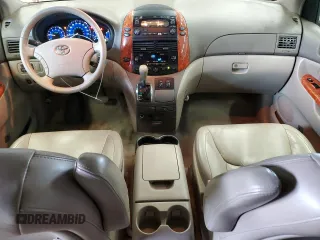 2008 Toyota Sienna XLE with VIN 5TDBK22C48S020525, listed as a Copart auction lot 53050775 with 176,758 mi miles and Salvage Title. Bid and sale history available at carsss.com. Image 8.