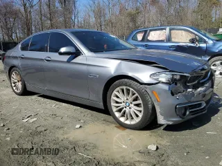 2015 BMW 5 Series 528i xDrive with VIN WBA5A7C53FD622593, listed as a Copart auction lot 49891785 with 183,973 mi miles and Salvage Title. Bid and sale history available at carsss.com. Image 4.