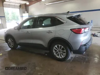 2022 Ford Escape SE with VIN 1FMCU0G66NUA43684, listed as a Copart auction lot 57752475 with 54,018 mi miles and Clean title. Bid and sale history available at DreamBid. Image 2.