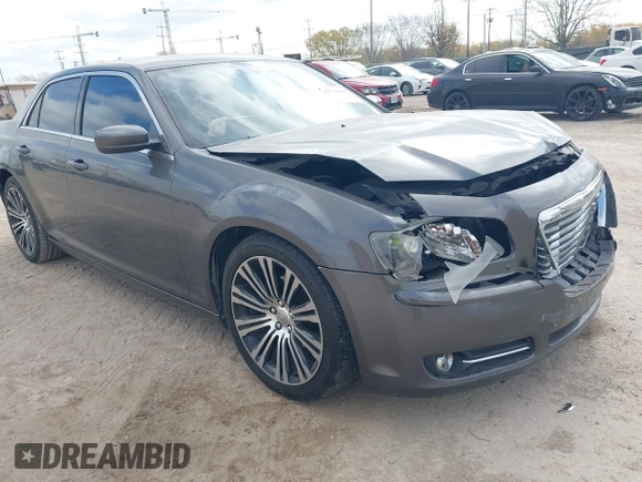 2013 Chrysler 300 with VIN 2C3CCABG7DH611105, listed as a IAAI auction lot 41769860 with 186,476 mi miles. Bid and sale history available at carsss.com. Image 1.