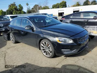 2015 Volvo V60 T5 Drive-E Platinum with VIN YV140MEM5F1231963, listed as a Copart auction lot 42265744 with 102,864 mi miles. Bid and sale history available at carsss.com. Image 4.