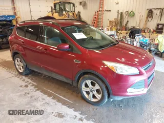 2016 Ford Escape SE with VIN 1FMCU9G96GUB81842, listed as a IAAI auction lot 41942182 with 207,112 mi miles. Bid and sale history available at carsss.com. Image 1.