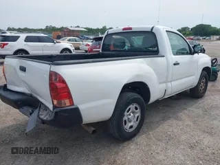 2013 Toyota Tacoma z VIN 5TFNX4CN6DX022680, wystawiony jako IAAI lot #42210064 z przebiegiem 201 372 mil mil oraz . Historia ofert i sprzedaży dostępna na DreamBid. Obrazek 4.