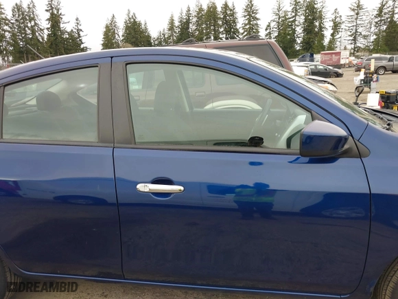 2019 Nissan Versa Sedan SV with VIN 3N1CN7AP9KL881454, listed as a IAAI auction lot 41911729 with 47,903 mi miles. Bid and sale history available at carsss.com. Image 13.
