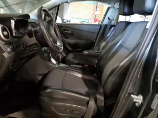 2016 Chevrolet Trax LT z VIN 3GNCJLSB6GL245562, wystawiony jako Copart lot #54710075 z przebiegiem 42 457 mil mil oraz Szkoda całkowita • Salvage title. Historia ofert i sprzedaży dostępna na DreamBid. Obrazek 7.