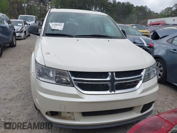 2014 Dodge Journey SE with VIN 3C4PDCABXET135338, listed as a IAAI auction lot 41950088 with 209,944 mi miles. Bid and sale history available at carsss.com. Image 12.