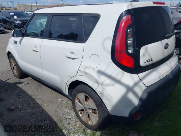 2015 Kia Soul z VIN KNDJN2A27F7230622, wystawiony jako IAAI lot #41598447 z przebiegiem 234 233 mil mil oraz . Historia ofert i sprzedaży dostępna na DreamBid. Obrazek 3.