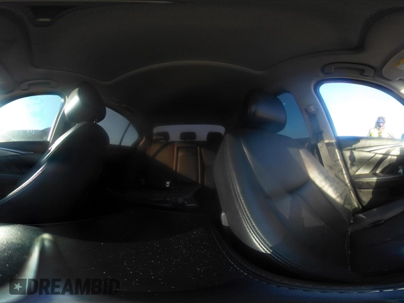 2015 Infiniti Q50 Premium z VIN JN1BV7AR2FM423666, wystawiony jako IAAI lot #41345228 z przebiegiem 67 027 mil mil oraz . Historia ofert i sprzedaży dostępna na DreamBid. Obrazek 18.
