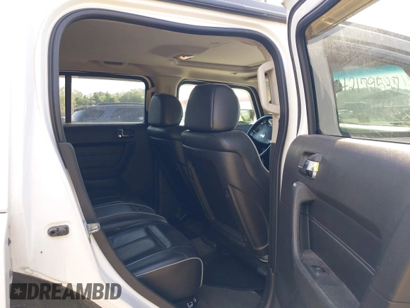 2006 Hummer H3 with VIN 5GTDN136X68140150, listed as a IAAI auction lot 42179537 with 199,593 mi miles. Bid and sale history available at carsss.com. Image 8.