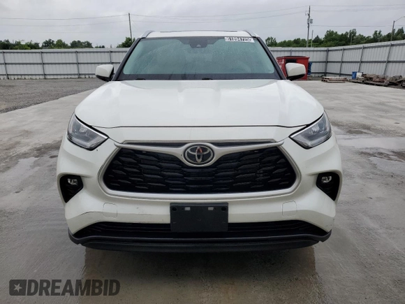 2021 Toyota Highlander XLE with VIN 5TDGZRBH6MS131478, listed as a Copart auction lot 61894725 with 160,165 mi miles and Clean title. Bid and sale history available at DreamBid. Image 5.