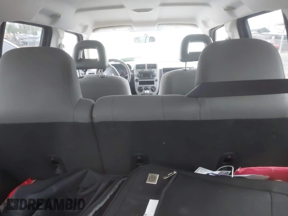 2007 Jeep Patriot Sport with VIN 1J8FT28W67D336432, listed as a IAAI auction lot 41906917 with 186,843 mi miles and . Bid and sale history available at DreamBid. Image 12.