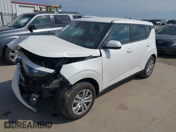 2025 Kia Soul LX with VIN KNDJ23AU5S7930083, listed as a IAAI auction lot 41663168 with 1,134 mi miles. Bid and sale history available at carsss.com. Image 19.