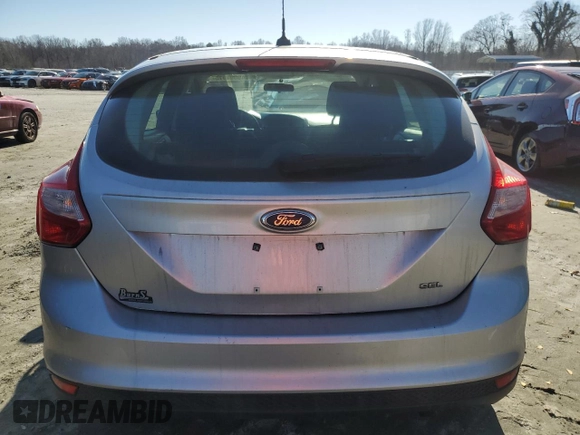 2012 Ford Focus SEL with VIN 1FAHP3M27CL316886, listed as a Copart auction lot 45092975 with 137,055 mi miles and Salvage Title. Bid and sale history available at carsss.com. Image 6.