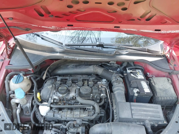 2010 Volkswagen Eos with VIN WVWAA7AH4AV016091, listed as a IAAI auction lot 42138443 with 174,957 mi miles and . Bid and sale history available at DreamBid. Image 10.