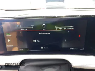 2023 Nissan ARIYA Evolve+ z VIN JN1DF0BB5PM709737, wystawiony jako IAAI lot #42287939 z przebiegiem 5982 mil mil oraz . Historia ofert i sprzedaży dostępna na DreamBid. Obrazek 7.