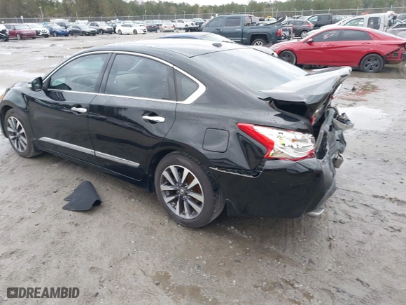 2016 Nissan Altima 2.5 SL with VIN 1N4AL3AP4GC161524, listed as a IAAI auction lot 41317383 with 144,810 mi miles. Bid and sale history available at carsss.com. Image 3.