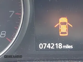 2016 Mitsubishi Outlander SE z VIN JA4AZ3A3XGZ049548, wystawiony jako IAAI lot #42393429 z przebiegiem 74 218 mil mil oraz . Historia ofert i sprzedaży dostępna na DreamBid. Obrazek 15.
