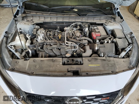 2024 Nissan Altima SR z VIN 1N4BL4CV5RN310018, wystawiony jako Copart lot #52797805 z przebiegiem 24 580 mil mil oraz Szkoda całkowita • Salvage title. Historia ofert i sprzedaży dostępna na DreamBid. Obrazek 11.