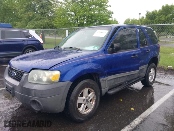 2005 Ford Escape XLS Value с VIN 1FMYU02Z15KA01409, выставлен на аукционе IAAI как лот 42264025 с пробегом 200 786 миль миль и . История ставок и продаж доступна на DreamBid. Изображение 6.