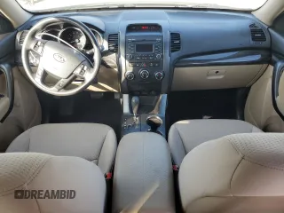 2013 Kia Sorento LX with VIN 5XYKT3A14DG334802, listed as a Copart auction lot 62551155 with 110,915 mi miles and Salvage title. Bid and sale history available at DreamBid. Image 8.