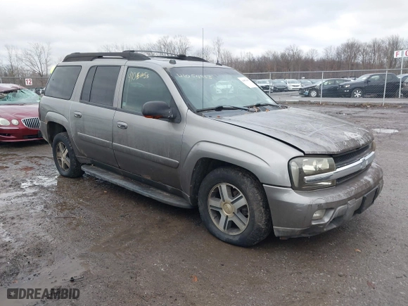 2005 Chevrolet TrailBlazer LS with VIN 1GNET16S956175242, listed as a IAAI auction lot 41054455 with 185,944 mi miles. Bid and sale history available at carsss.com. Image 1.