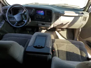 1999 Chevrolet Silverado 1500 LS with VIN 2GCEC19V5X1216037, listed as a Copart auction lot 76919114 with 101,587 mi miles and Salvage Title. Bid and sale history available at carsss.com. Image 8.
