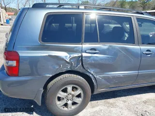 2005 Toyota Highlander with VIN JTEDP21A250089993, listed as a IAAI auction lot 41770072 with 190,517 mi miles. Bid and sale history available at carsss.com. Image 12.