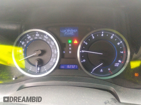 2013 Lexus IS with VIN JTHBE5C28D5031492, listed as a IAAI auction lot 41762318 with 162,321 mi miles. Bid and sale history available at carsss.com. Image 7.