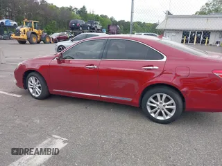 2010 Lexus ES 330 z VIN JTHBK1EG6A2409140, wystawiony jako IAAI lot #42329291 z przebiegiem 134 489 mil mil oraz . Historia ofert i sprzedaży dostępna na DreamBid. Obrazek 14.