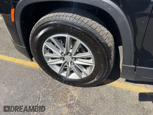 2022 Chevrolet Traverse LT Cloth with VIN 1GNERGKW3NJ157293, listed as a IAAI auction lot 42580763 with 102,743 mi miles and . Bid and sale history available at DreamBid. Image 4.