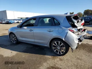 2020 Hyundai Elantra GT with VIN KMHH35LE7LU133085, listed as a Copart auction lot 81051284 with 48,724 mi miles and Salvage Title. Bid and sale history available at carsss.com. Image 2.