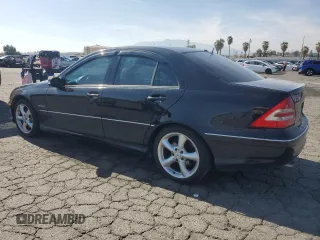 2005 Mercedes-Benz C 230 Kompressor z VIN WDBRF40J55F704686, wystawiony jako Copart lot #54995365 z przebiegiem 247 576 mil mil oraz Szkoda całkowita • Salvage title. Historia ofert i sprzedaży dostępna na DreamBid. Obrazek 2.