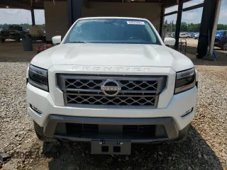 2022 Nissan Frontier Pro-4X with VIN 1N6ED1EK2NN665676, listed as a Copart auction lot 62033425 with 22,776 mi miles and Salvage title. Bid and sale history available at DreamBid. Image 5.
