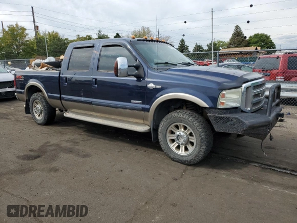2006 Ford Super Duty F-250 XL with VIN 1FTSW21P16EA12099, listed as a Copart auction lot 64007814 with 210,249 mi miles and Salvage Title. Bid and sale history available at carsss.com. Image 4.
