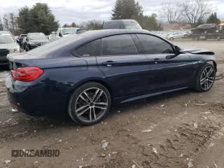 2019 BMW 4 Series 440i xDrive with VIN WBA4J7C54KBM76593, listed as a Copart auction lot 80133444 with 50,030 mi miles and Salvage Title. Bid and sale history available at carsss.com. Image 3.