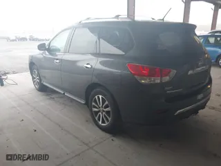 2013 Nissan Pathfinder SL with VIN 5N1AR2MM2DC608721, listed as a IAAI auction lot 42005519 with 141,748 mi miles. Bid and sale history available at carsss.com. Image 3.