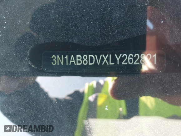 2020 Nissan Sentra SR z VIN 3N1AB8DVXLY262821, wystawiony jako IAAI lot #42085696 z przebiegiem 102 191 mil mil oraz . Historia ofert i sprzedaży dostępna na DreamBid. Obrazek 19.