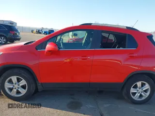 2017 Chevrolet Trax LT with VIN 3GNCJLSB5HL161895, listed as a IAAI auction lot 41748325 with 128,093 mi miles and . Bid and sale history available at carsss.com. Image 14.