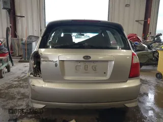 2006 Kia Spectra with VIN KNAFE161X65283615, listed as a IAAI auction lot 41955968 with 185,177 mi miles. Bid and sale history available at carsss.com. Image 16.