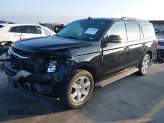 2019 Ford Expedition XLT с VIN 1FMJU1HT5KEA82614, выставлен на аукционе IAAI как лот 41796289 с пробегом 101 583 миль миль и . История ставок и продаж доступна на DreamBid. Изображение 2.