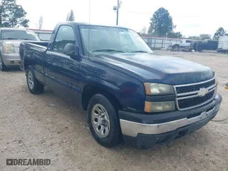 2006 Chevrolet Silverado 1500 Work Truck with VIN 3GCEC14X56G224380, listed as a IAAI auction lot 41864035 with 51,414 mi miles. Bid and sale history available at carsss.com. Image 1.