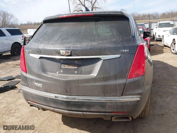 2017 Cadillac XT5 Premium Luxury FWD with VIN 1GYKNCRS2HZ190739, listed as a IAAI auction lot 41679553 with 88,785 mi miles. Bid and sale history available at carsss.com. Image 16.