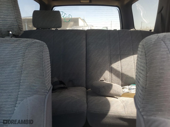 1997 Toyota 4Runner SR5 with VIN JT3HN86R7V0082099, listed as a Copart auction lot 52348355 with 223,156 mi miles and Clean Title. Bid and sale history available at carsss.com. Image 10.