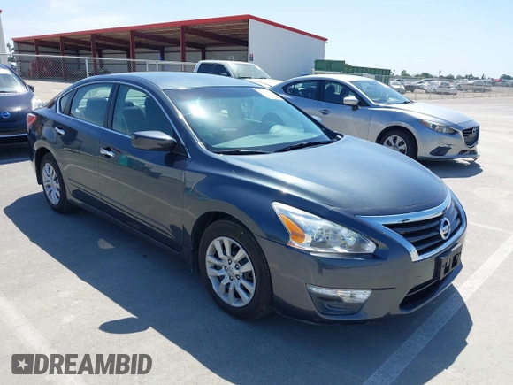 2013 Nissan Altima SV with VIN 1N4AL3AP3DN577189, listed as a IAAI auction lot 42041701 with 82,094 mi miles and . Bid and sale history available at carsss.com. Image 1.