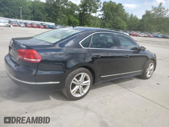 2014 Volkswagen Passat SEL Premium with VIN 1VWCN7A3XEC062797, listed as a Copart auction lot 60290515 with 83,279 mi miles and Salvage title. Bid and sale history available at DreamBid. Image 3.