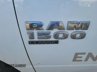 2022 Ram 1500 Tradesman с VIN 3C6RR7KG0NG295501, выставлен на аукционе IAAI как лот 42621107 с пробегом 76 915 миль миль и . История ставок и продаж доступна на DreamBid. Изображение 9.