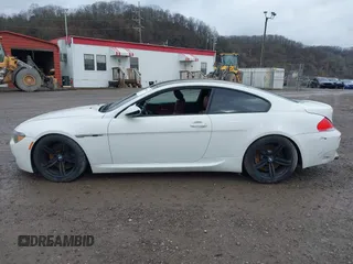 2007 BMW 6 Series M6 with VIN WBSEH93517CY23824, listed as a IAAI auction lot 41908992 with 117,695 mi miles. Bid and sale history available at carsss.com. Image 14.