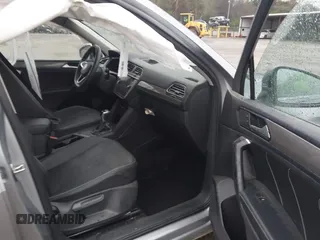 2023 Volkswagen Tiguan SE with VIN 3VV3B7AX6PM032195, listed as a IAAI auction lot 41867087 with 29,860 mi miles and . Bid and sale history available at DreamBid. Image 5.